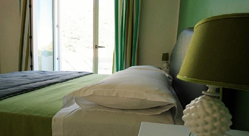 Il Miracolo Apartment Maiori Room photo